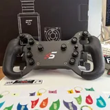 База Simagic Alpha Mini и руль Simagic GT4-C 4