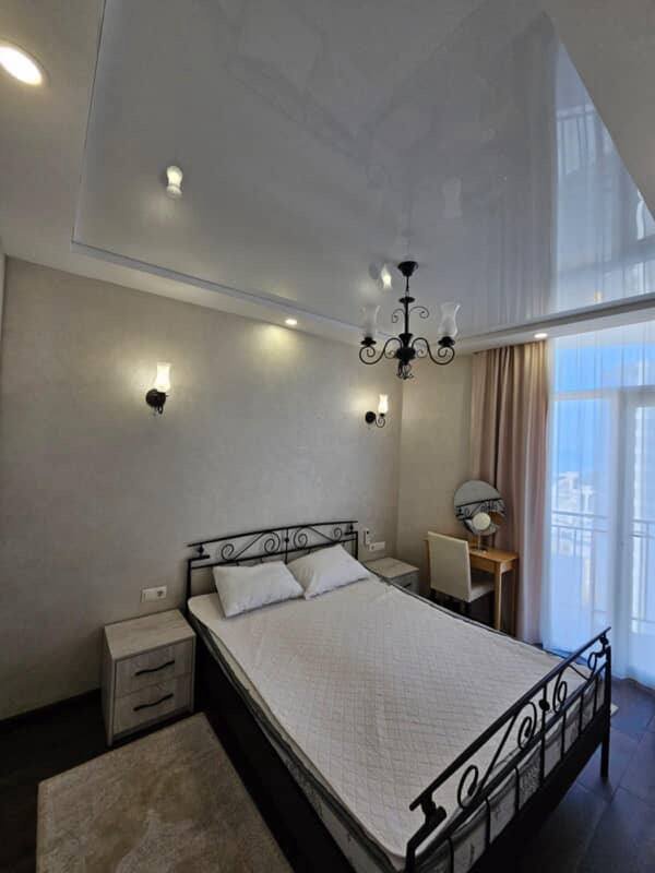 Уютная квартира с видом на море, Инсаридзе 7а 8