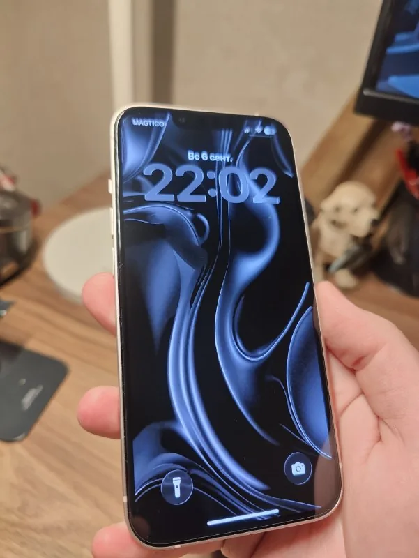 iPhone 13 128 GB розовый 1