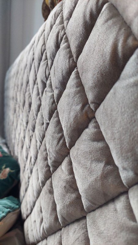 Чехол на изголовье кровати 2