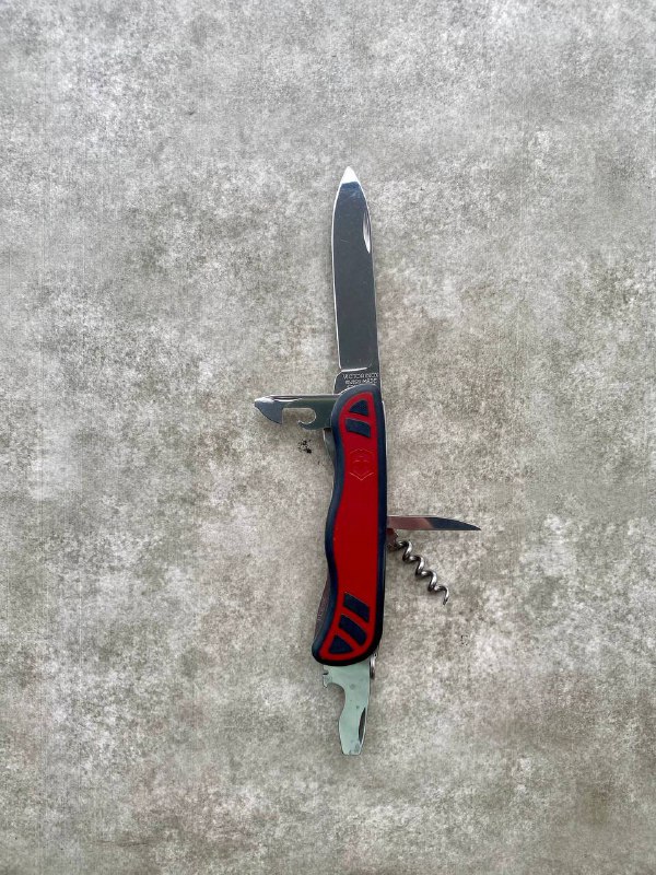 Складной нож Victorinox, оригинал, почти не пользовался 2