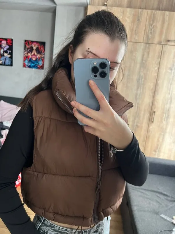 Vest 1
