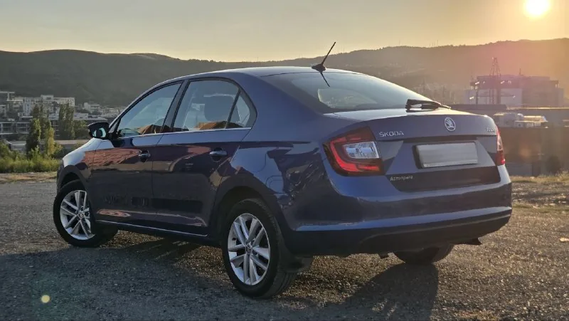 Skoda Rapid 2017 1