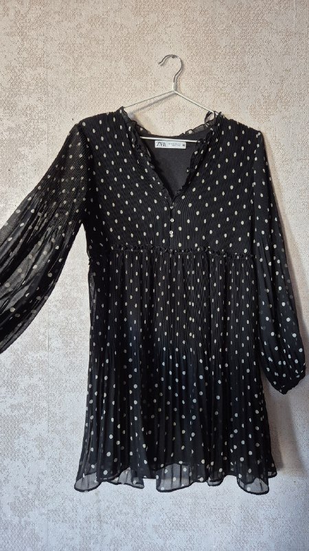 Платье Zara XS