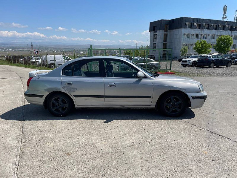 Hyundai Elantra 2.0 cng 2003 автомат 9