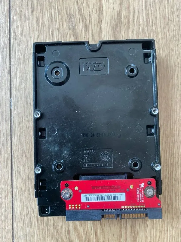 Переходник HDD 2.5 - HDD 3.5 1