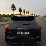 PORSCHE CAYENNE TURBO S 4