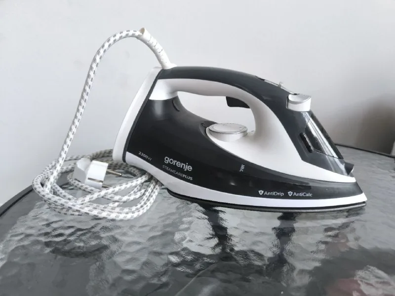 Паровой утюг Gorenje SteamCarePlus 1