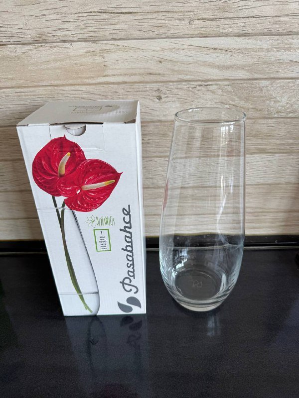 корзинка с крышкой, скребок водосгон, формы для выпечки, пароварка, точилка для ножей, коробка с крышкой, ваза, графин, полка в душ 8