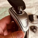 Электробритва Philips 5000 series turbo, брюки Sisley 2