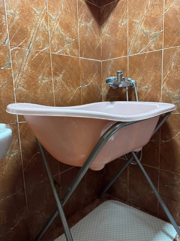 Детская ванна на подставке