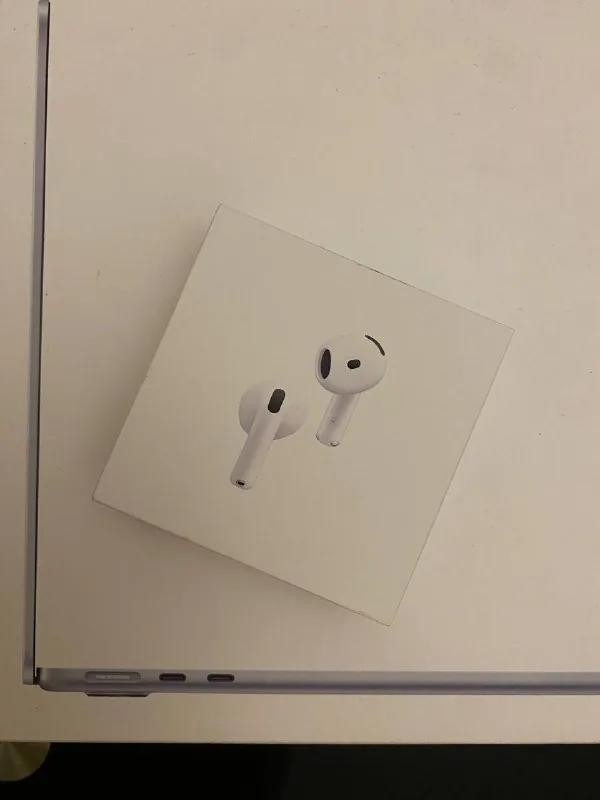 Airpods 4 ANC 1
