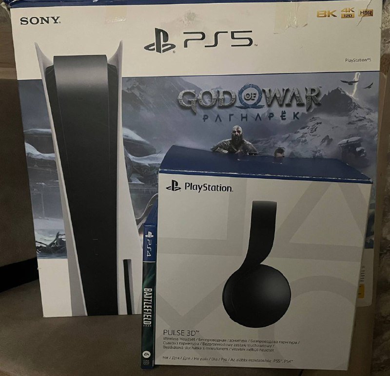 PS5 c дисководом, наушники и диск