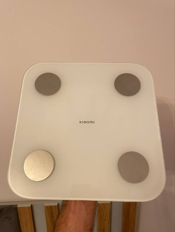 Весы Xiaomi, кухонные весы, джойстик Xbox, утюжок для волос