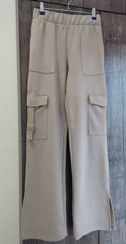 Clothes in perfect condition, sizes S-M 3