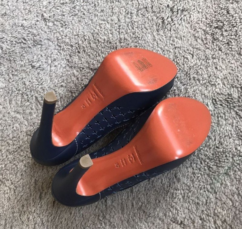 Оригинальные туфли Baldinini размер 37 6