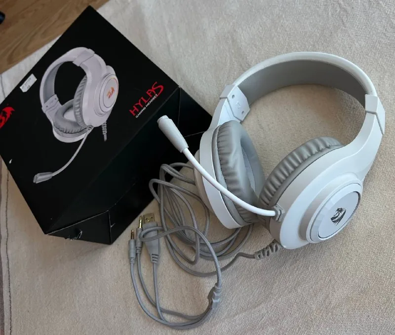 Монитор Philips 24 4