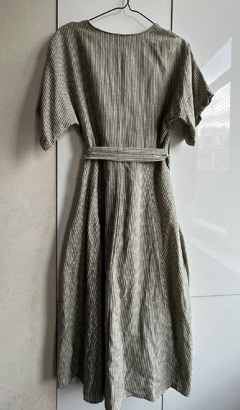 Платье рубашка MANGO в полоску зеленое