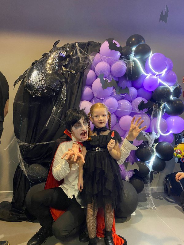 Платье Венсдей 5-6 лет, туфли и носочки 2