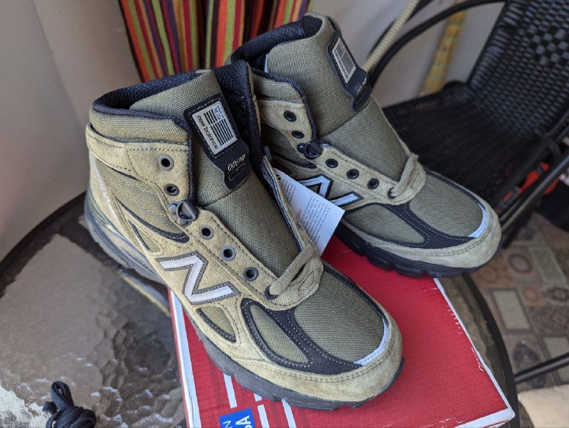 Кроссовки New Balance 990v4 Mid новые 42 EU