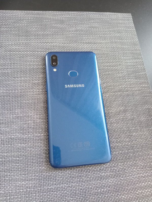 телефон Samsung A10s не рабочий для запчастей