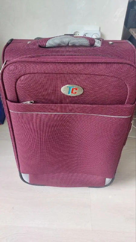 Чемодан Travel Care 1