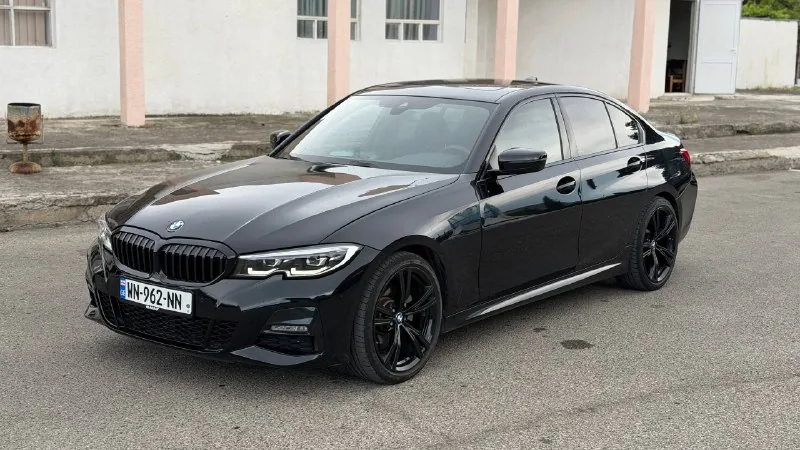BMW 330 1