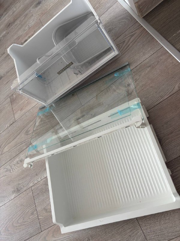 Полки от холодильника Electrolux