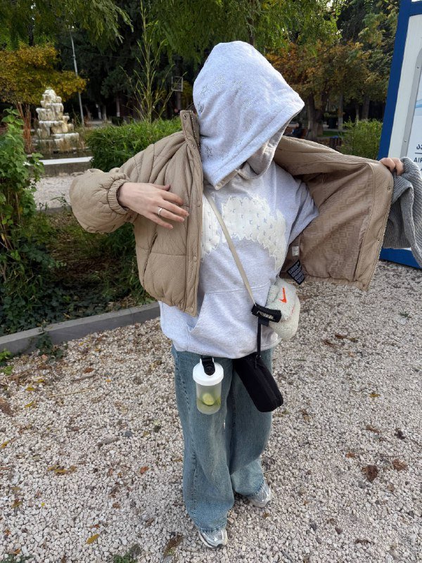 Оригинальная теплая куртка GUESS женская 4