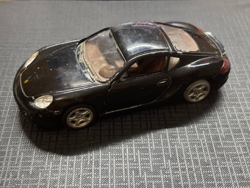 Коллекционные машинки Porsche Cayenne Turbo, Ford GT, BMW Z4 Roadster, Pontiac GTO, Jaguar E-Type Roadster, Range Rover 9