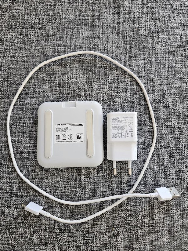 Беспроводная зарядка Samsung с адаптером и кабелем 2