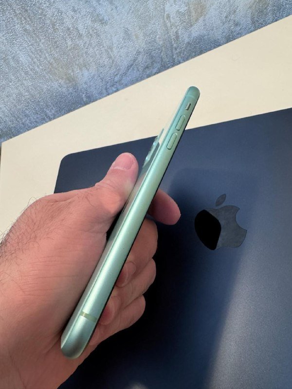 iPhone 11 64GB зелёный 3