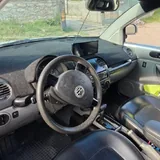 1999 Volkswagen New Beetle 2