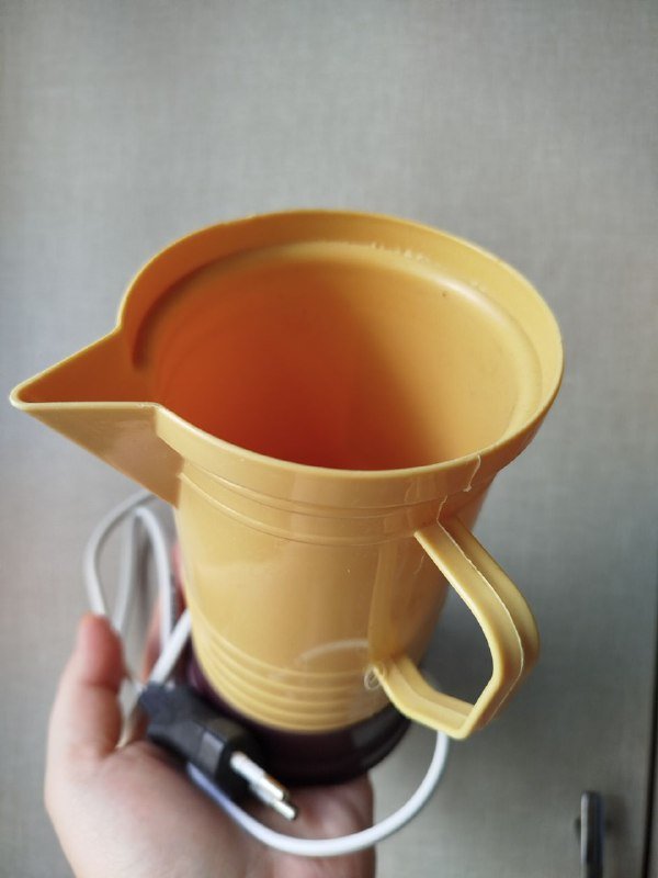 Электрическая кружка для кипячения воды 2