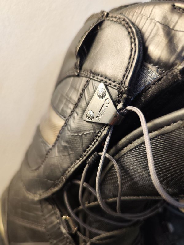 Сноубордические ботинки размер 40 5