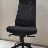 Офисное кресло IKEA Markus 2