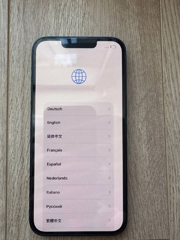 iPhone 14 128 ГБ 1