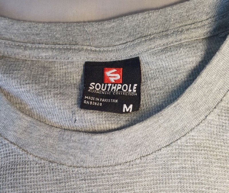 South Pole sweater size M 5