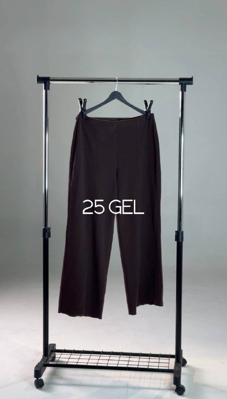 брюки Zara, пальто Defacto, брюки Shein, рюкзак Waikiki, сапоги лаковые Bershka, браслет Mi Band, мусс Ollin, войлочные корзины 6