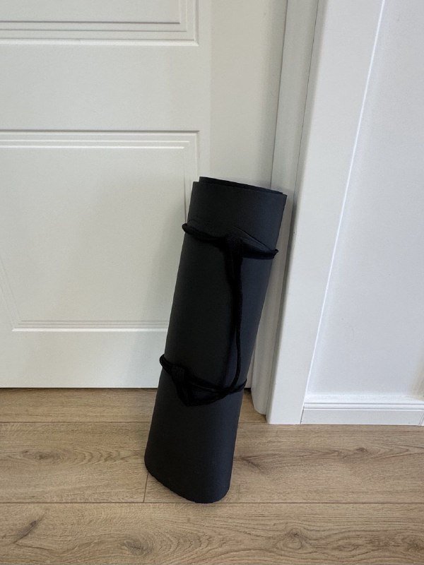 Коврик для спорта Sveltus черный 140x60 см