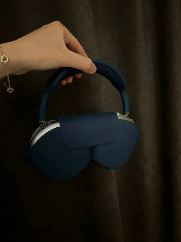 AirPods Max Blue 1