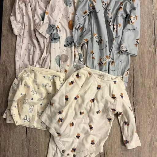 Bundle of boys' clothes up to 65 cm