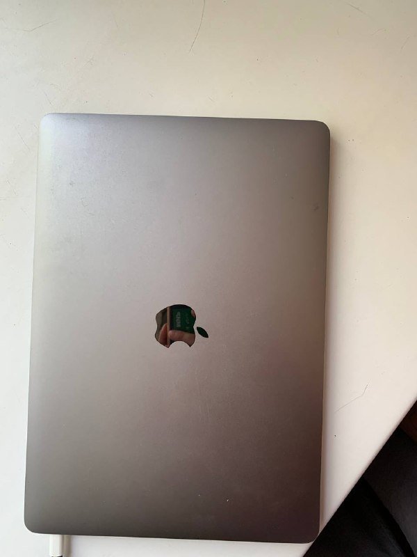 MacBook Pro 13-inch 2017 3