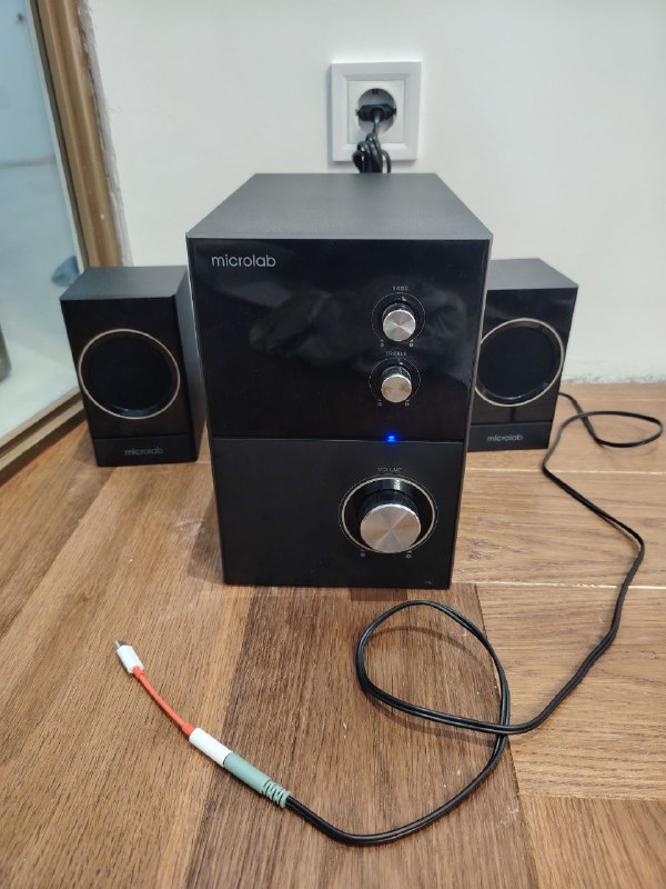 Мультимедийные колонки Microlab M-223