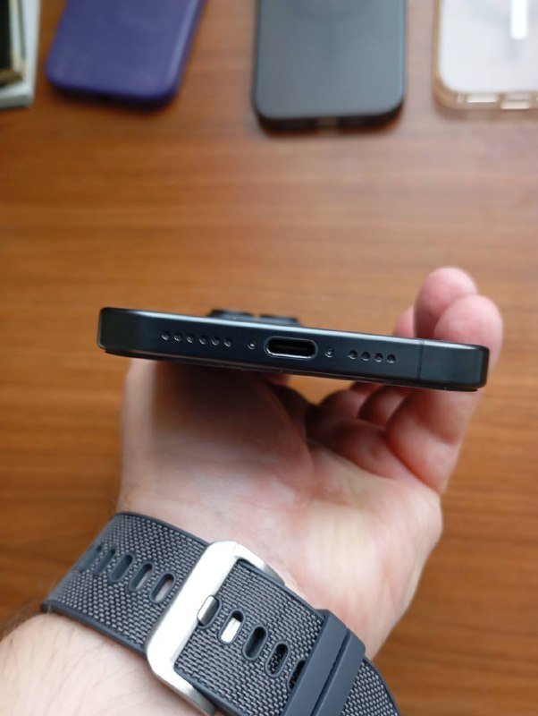 iPhone 15 pro max 256 3