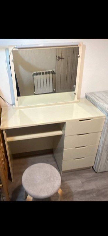 Туалетный стол с подсветкой, Лампа с режимами света