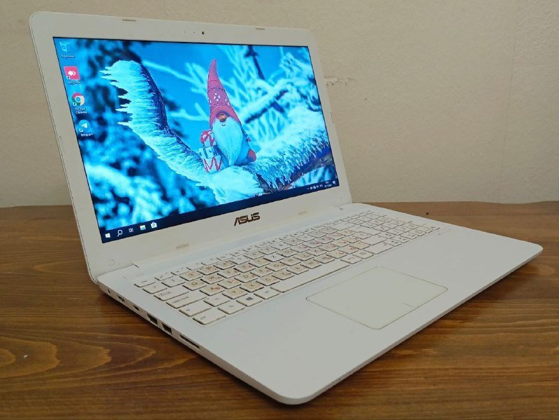 Ноутбук Asus в хорошем состоянии