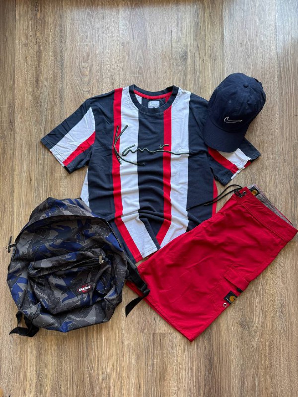 Футболка Karl Kani, Шорты Carhartt, Кепка Nike, Рюкзак Eastpak
