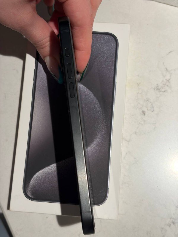 iPhone 15 Pro Max Black 2