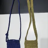 Диван, сумки, шлепки, косметика и туши 4
